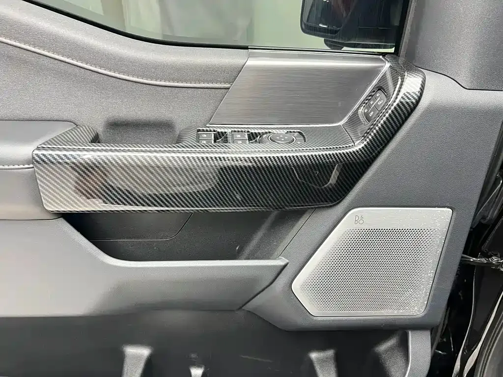 Ford F-150 Raptor — фото 10