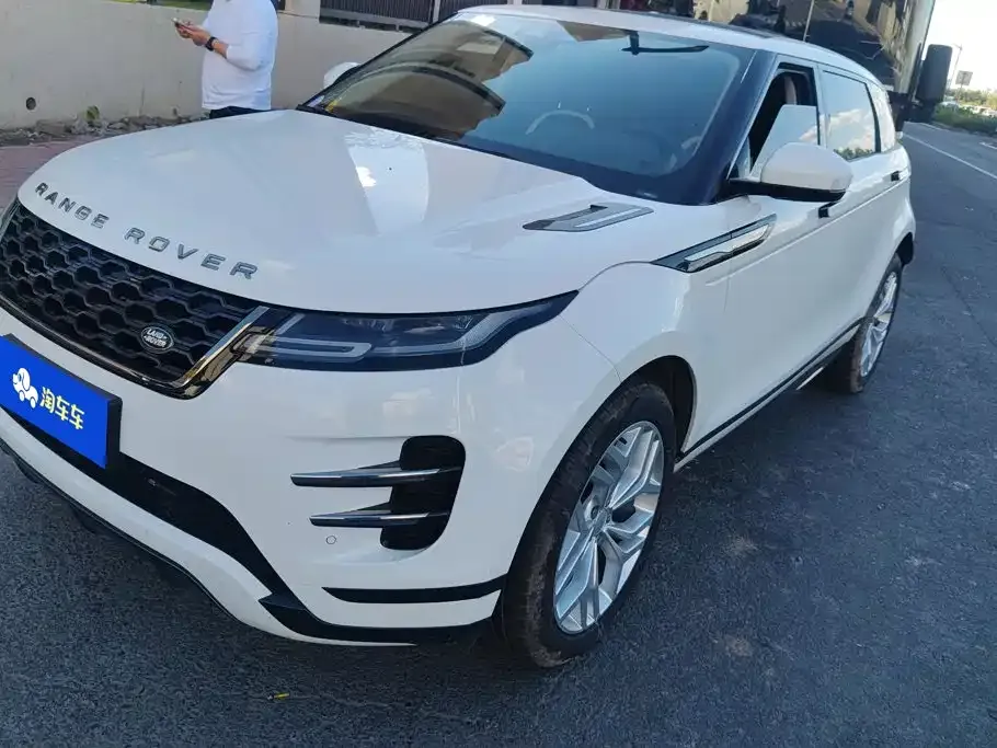 Land Rover Evoque — фото 1