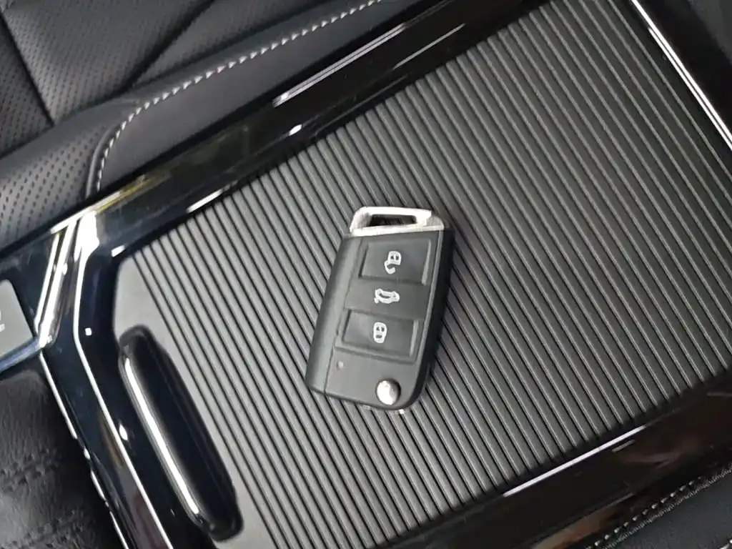 Volkswagen Passat — фото 4