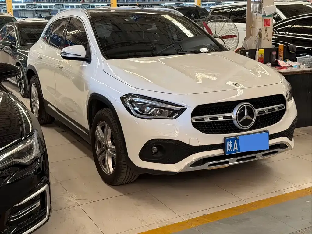 Mercedes-Benz GLA — фото 5