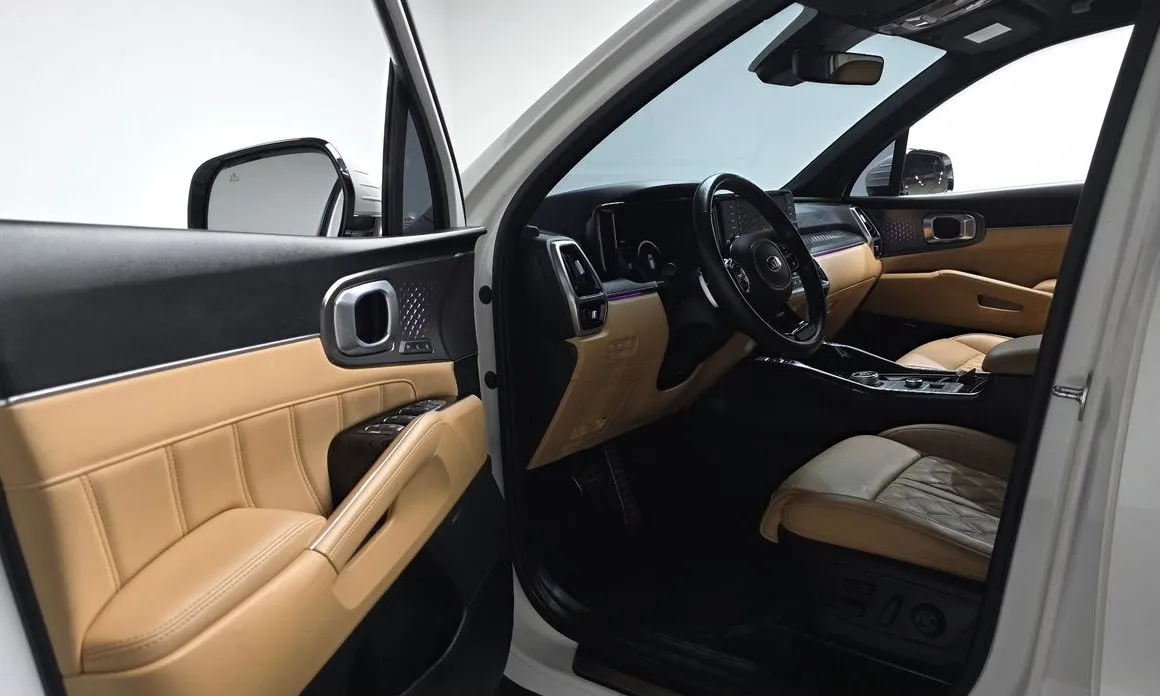 Kia Sorento — фото 9