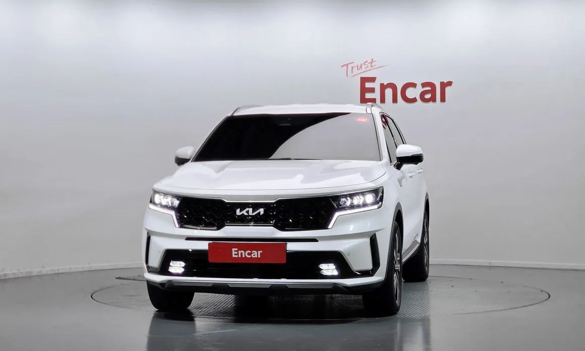 Kia Sorento — фото 10
