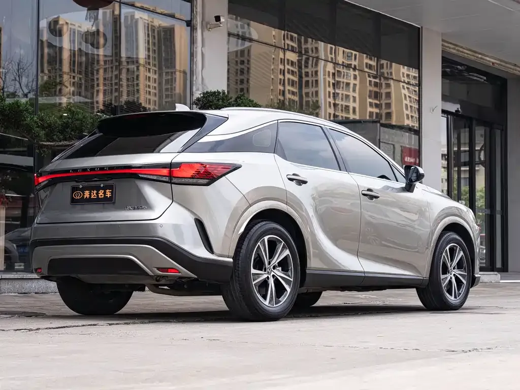 Lexus RX — фото 6