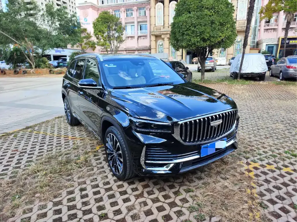 Geely Xingyue L — фото 10
