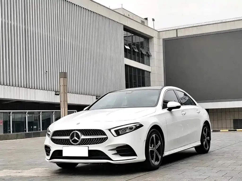 Mercedes-Benz A-Class — фото 1