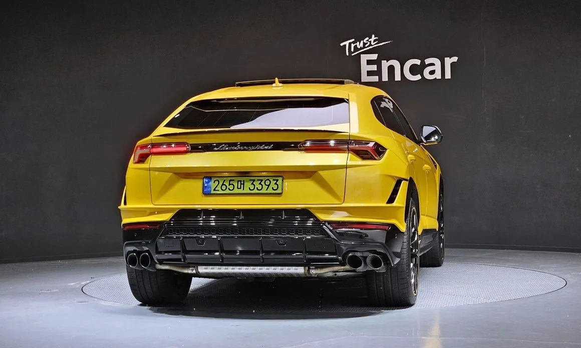 Lamborghini Urus — фото 3