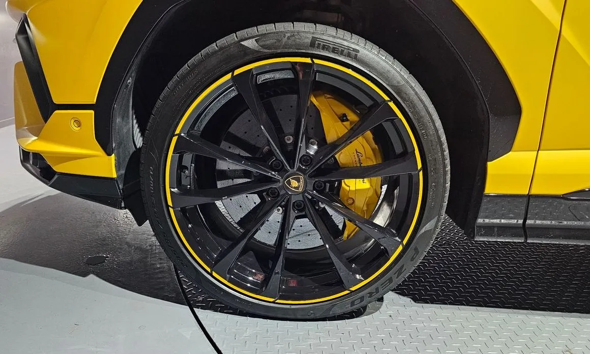 Lamborghini Urus — фото 5