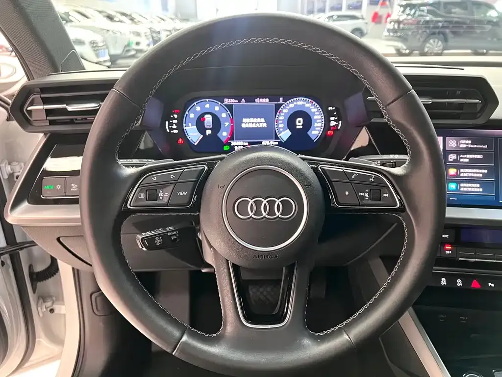 Audi A3 — фото 10