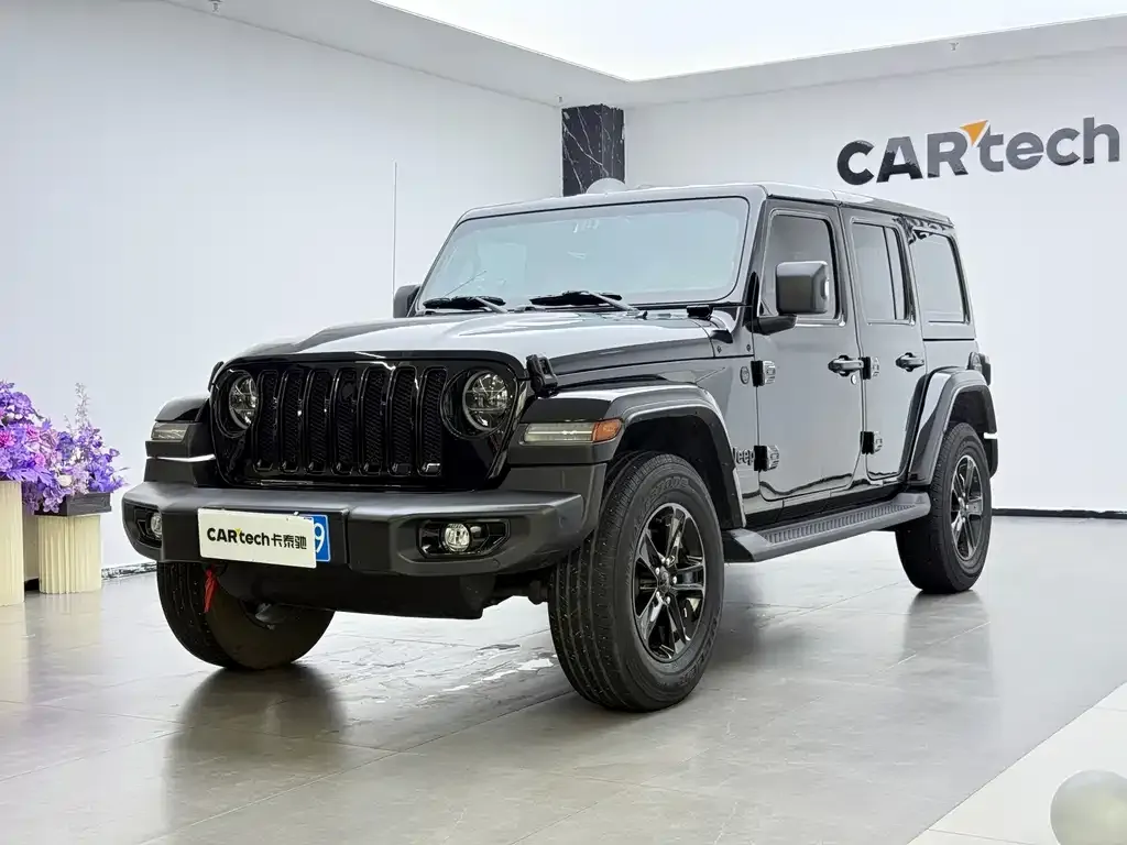 Jeep Wrangler — фото 1