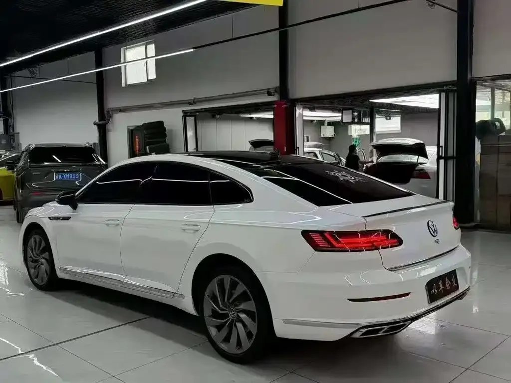 Volkswagen CC — фото 2