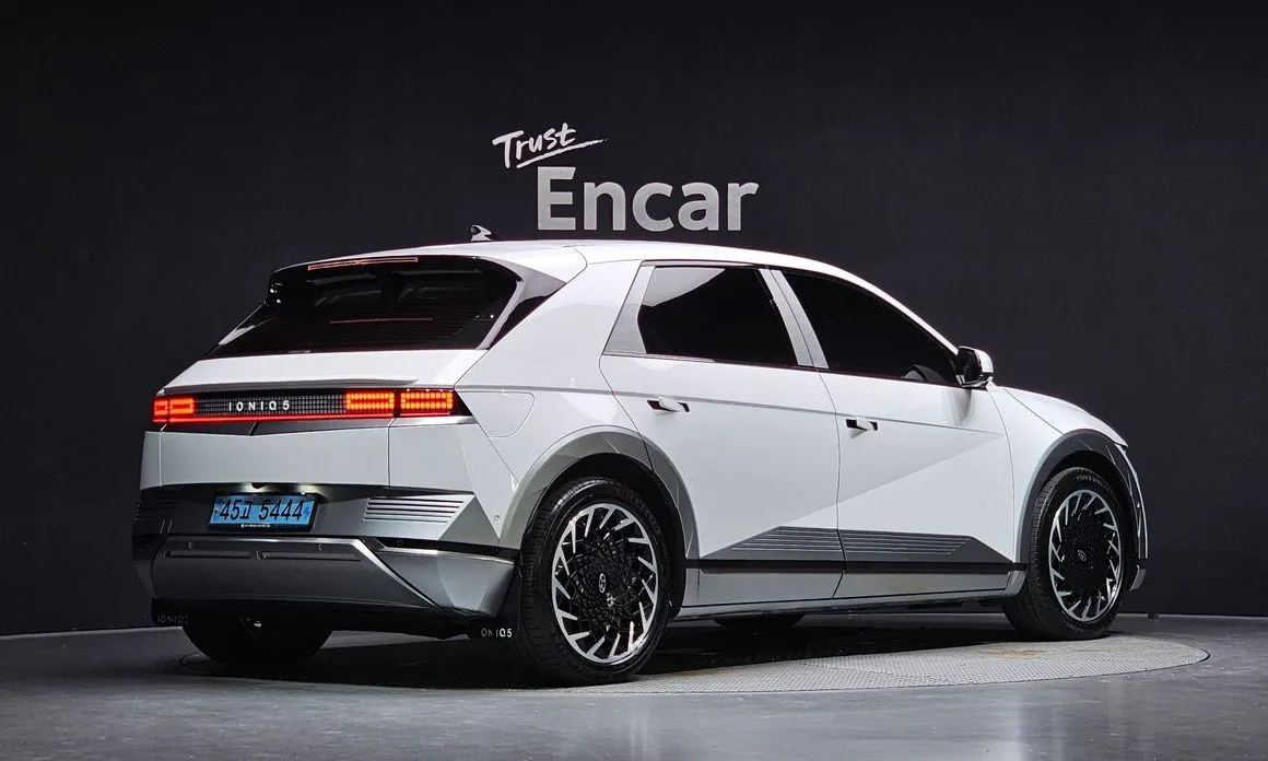 Hyundai Ioniq5 — фото 2