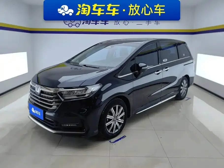 Honda Odyssey — фото 1