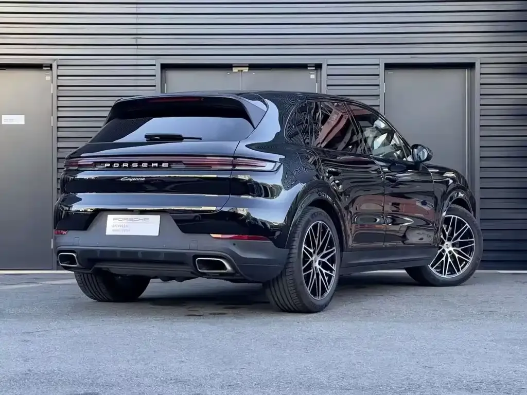 Porsche Cayenne — фото 5