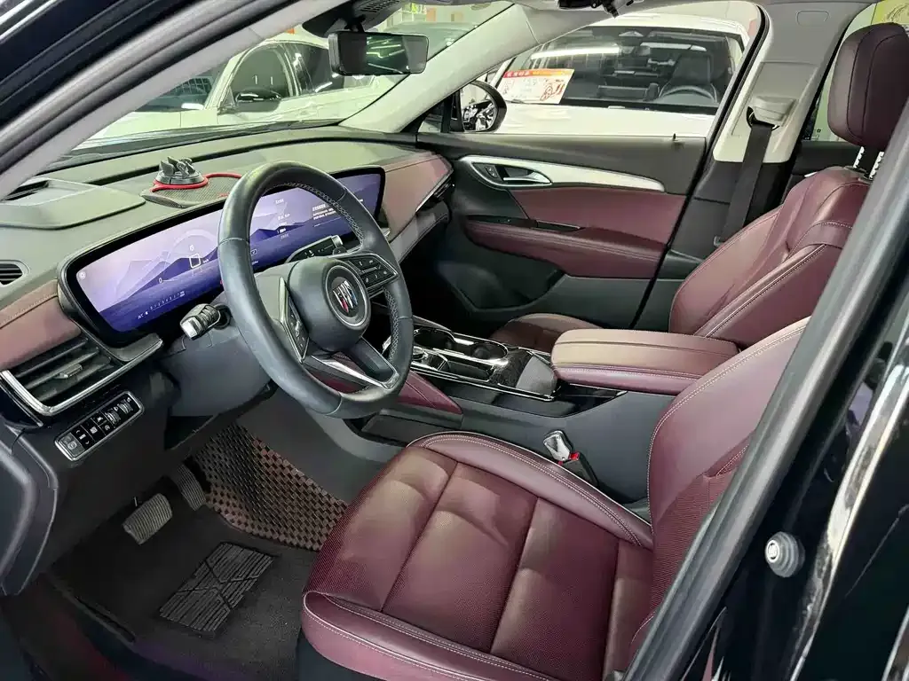 Buick Envision Plus — фото 3