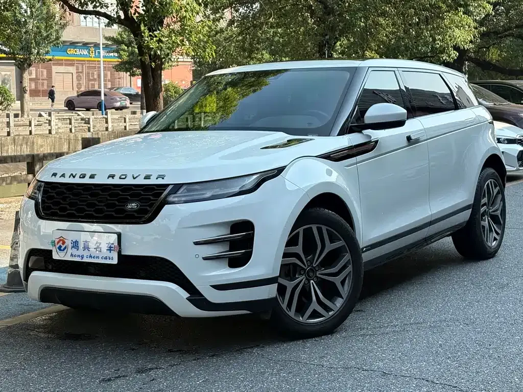 Land Rover Evoque — фото 1