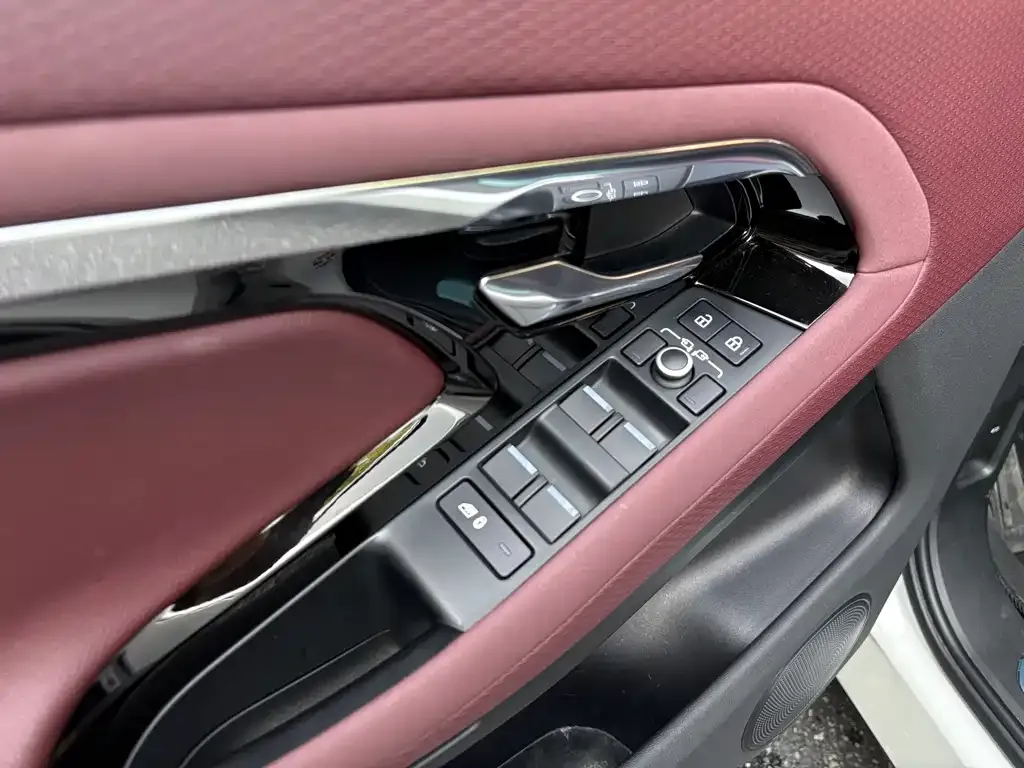 Land Rover Evoque — фото 4