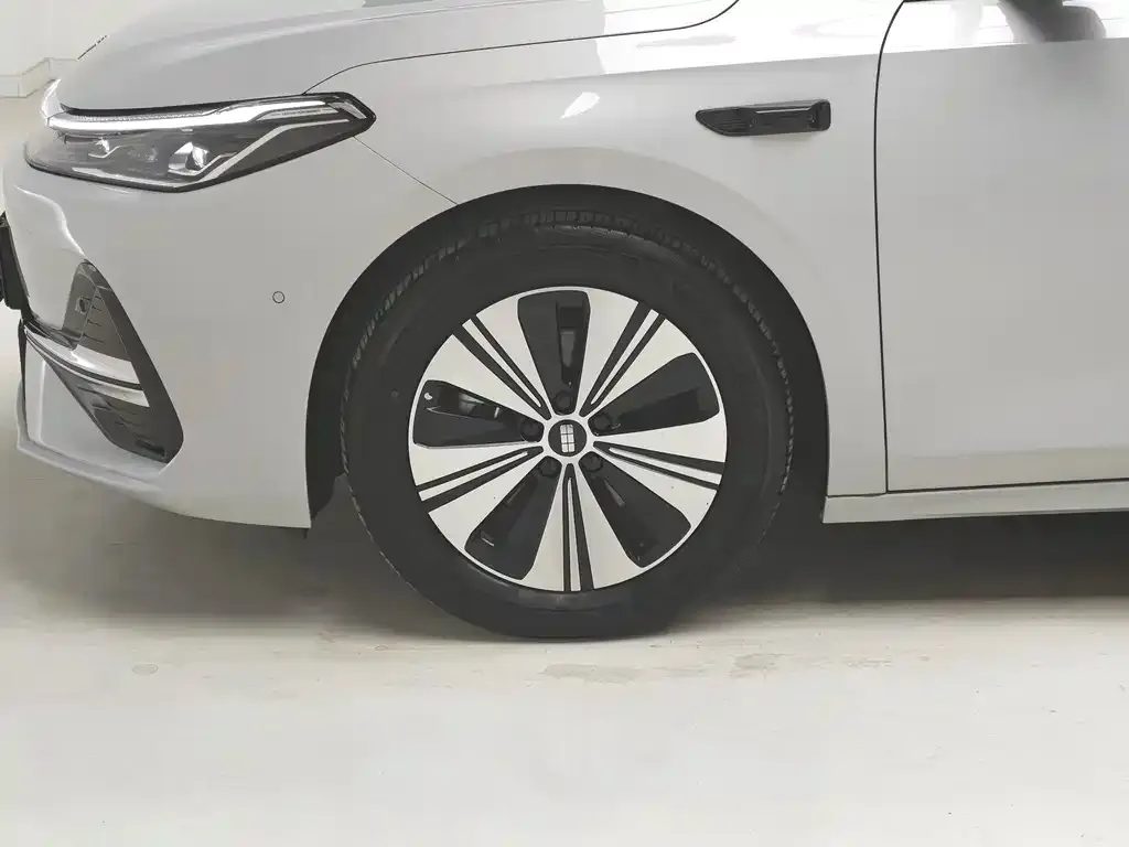 Geely Galaxy A7 EM — фото 9