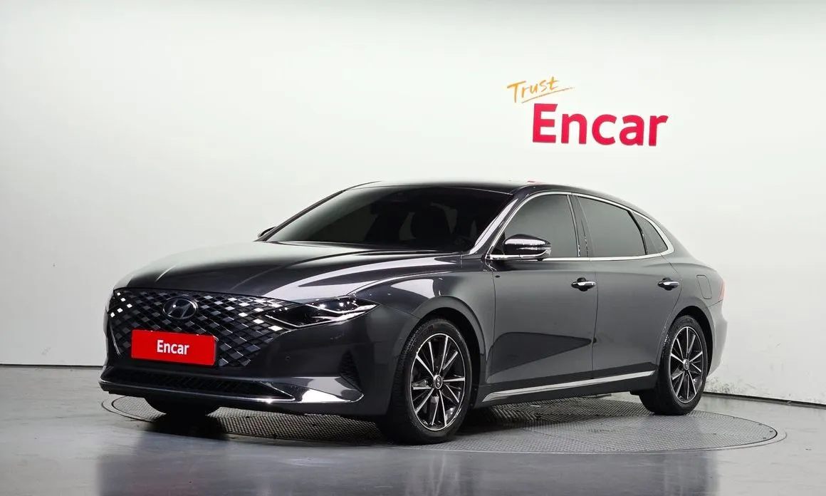 Hyundai Grandeur — фото 1