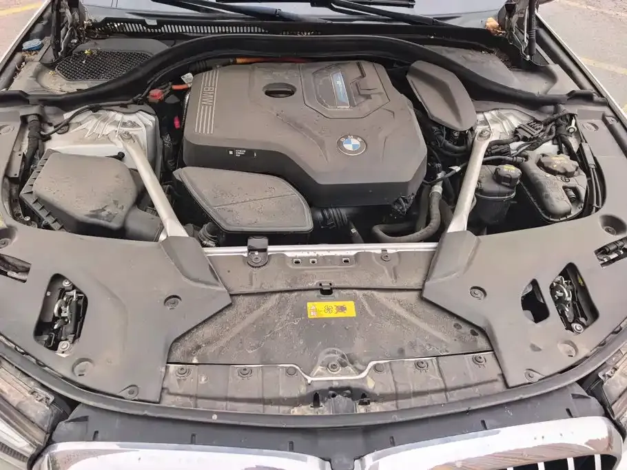 BMW 5 Series New Energy — фото 8