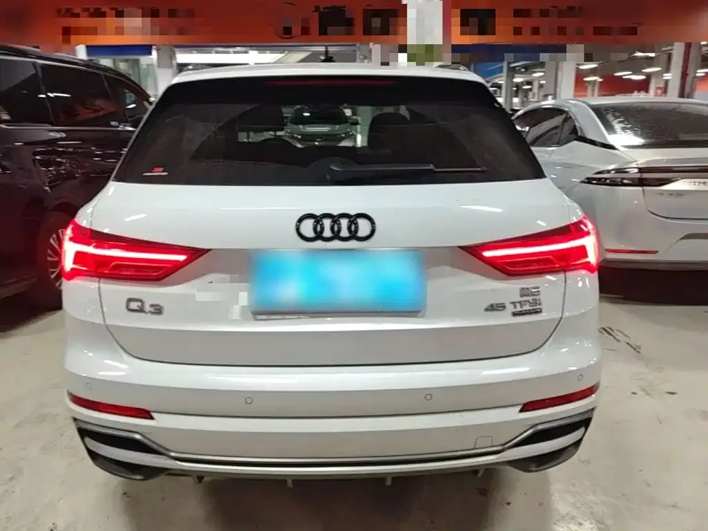 Audi Q3 — фото 8
