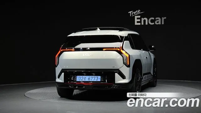 Kia EV3 — фото 2