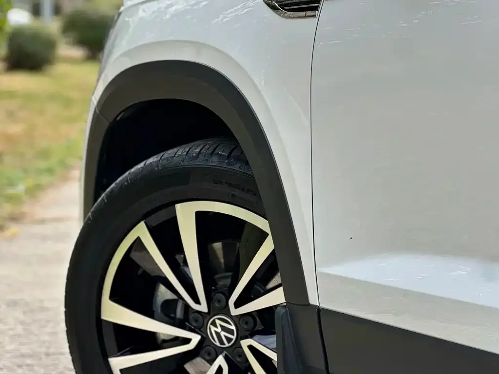 Volkswagen Tharu — фото 7