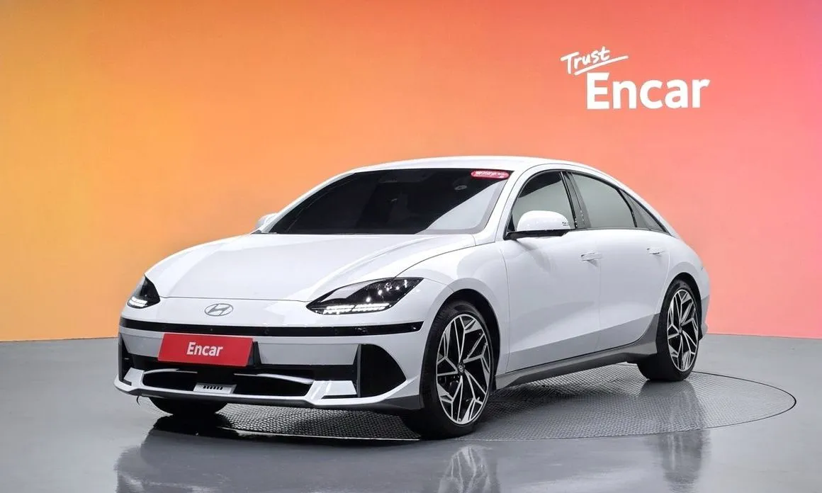 Hyundai Ioniq6 — фото 1