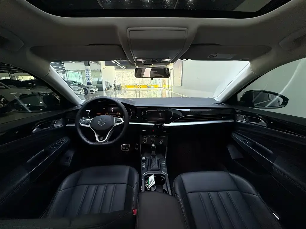 Volkswagen Passat — фото 8
