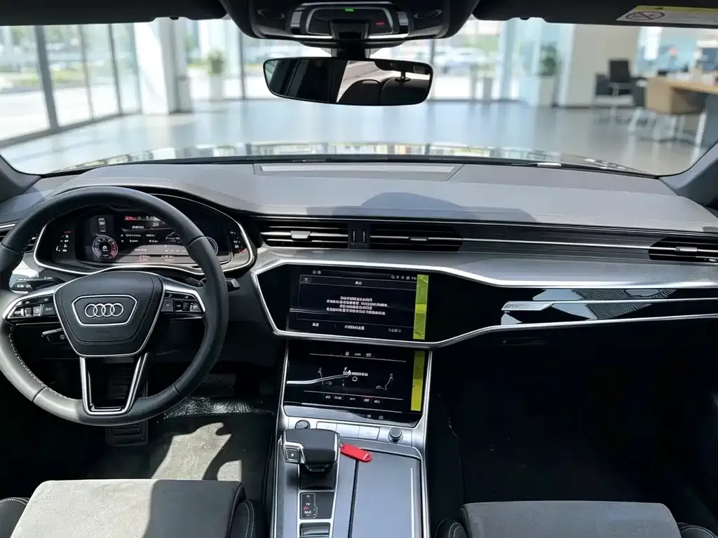 Audi A6L — фото 5