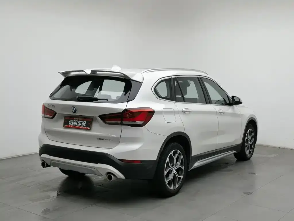 BMW X1 — фото 3