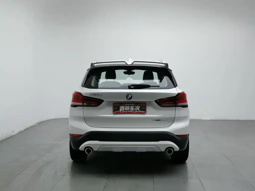 BMW X1 — фото 2