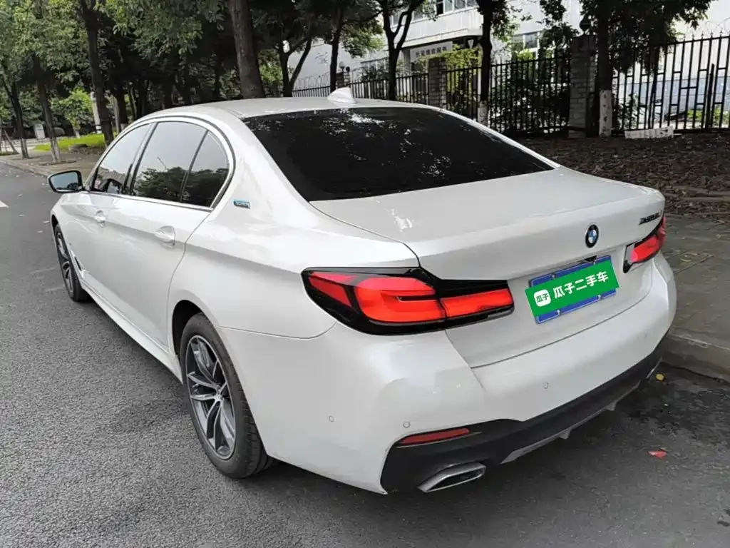 BMW 5 Series — фото 3