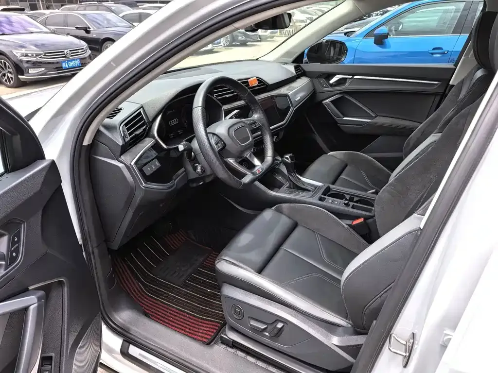 Audi Q3 Sportback — фото 6