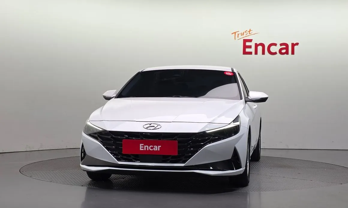 Hyundai AVANTE — фото 3