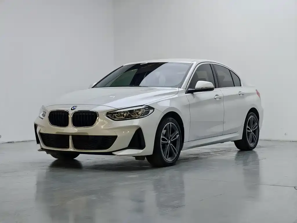 BMW 1 Series — фото 1