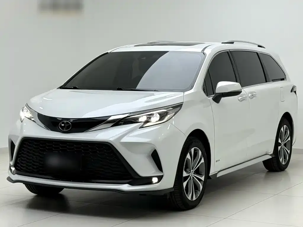 Toyota Granvia — фото 2