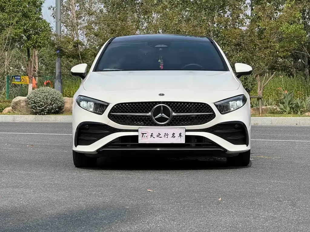 Mercedes-Benz A-Class — фото 8