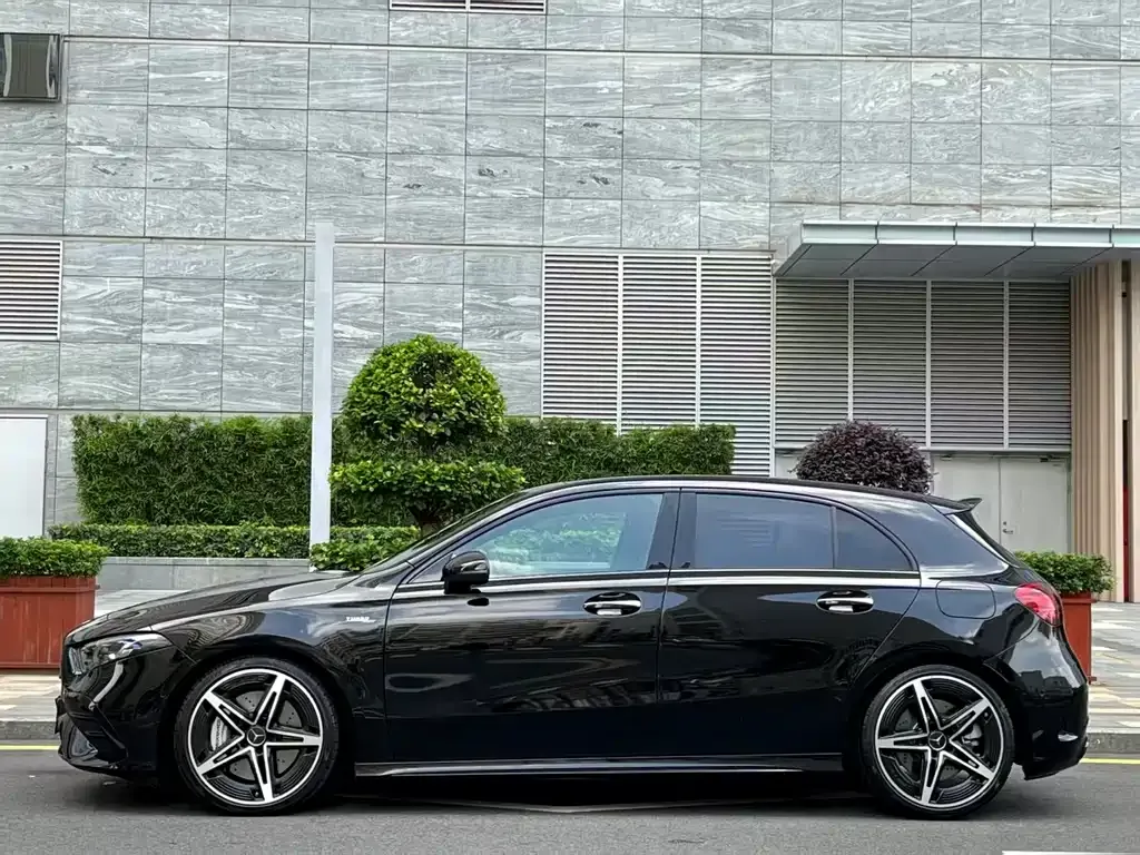 Mercedes-Benz A-Class AMG (Import) — фото 3