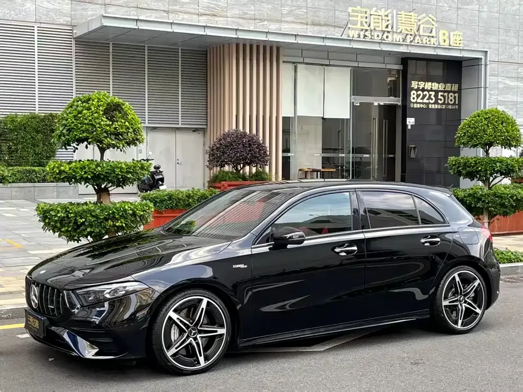 Mercedes-Benz A-Class AMG (Import) — фото 9