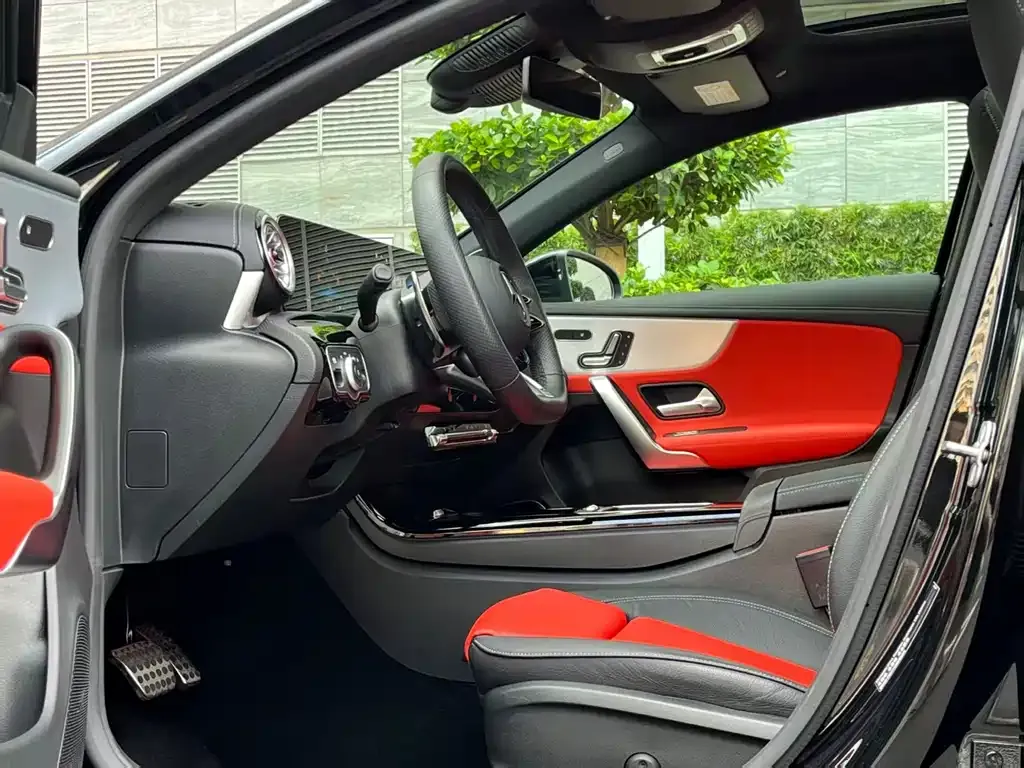 Mercedes-Benz A-Class AMG (Import) — фото 6
