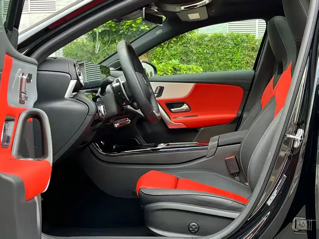 Mercedes-Benz A-Class AMG (Import) — фото 4