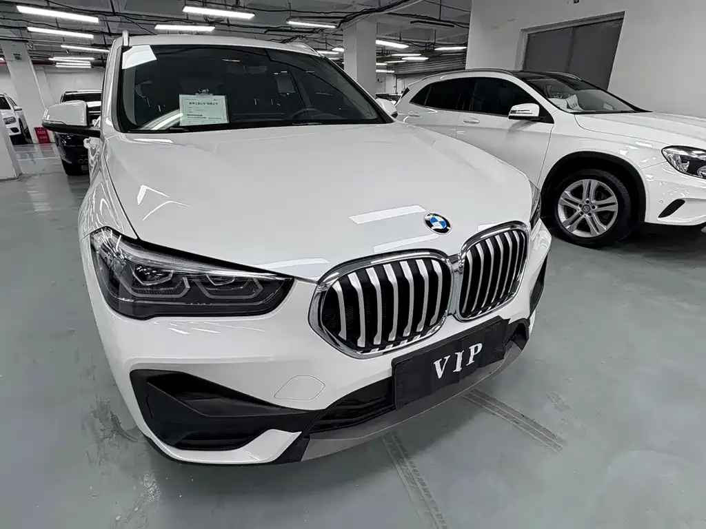 BMW X1 — фото 3