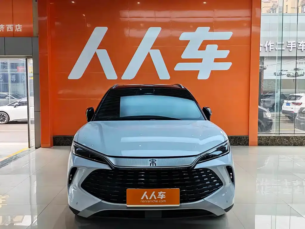 BYD L DM-i — фото 8