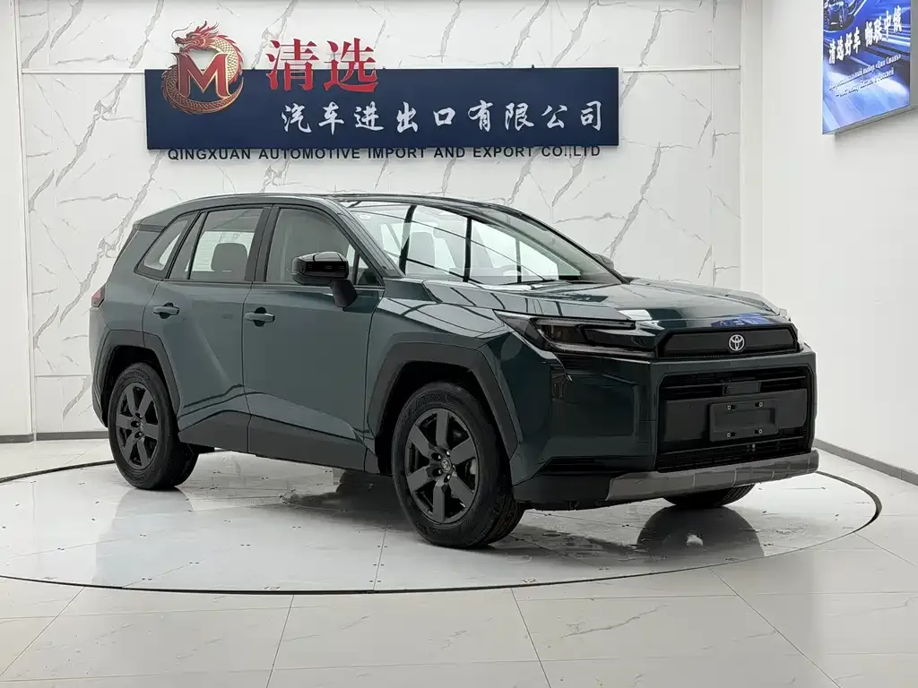 Toyota RAV4 — фото 10