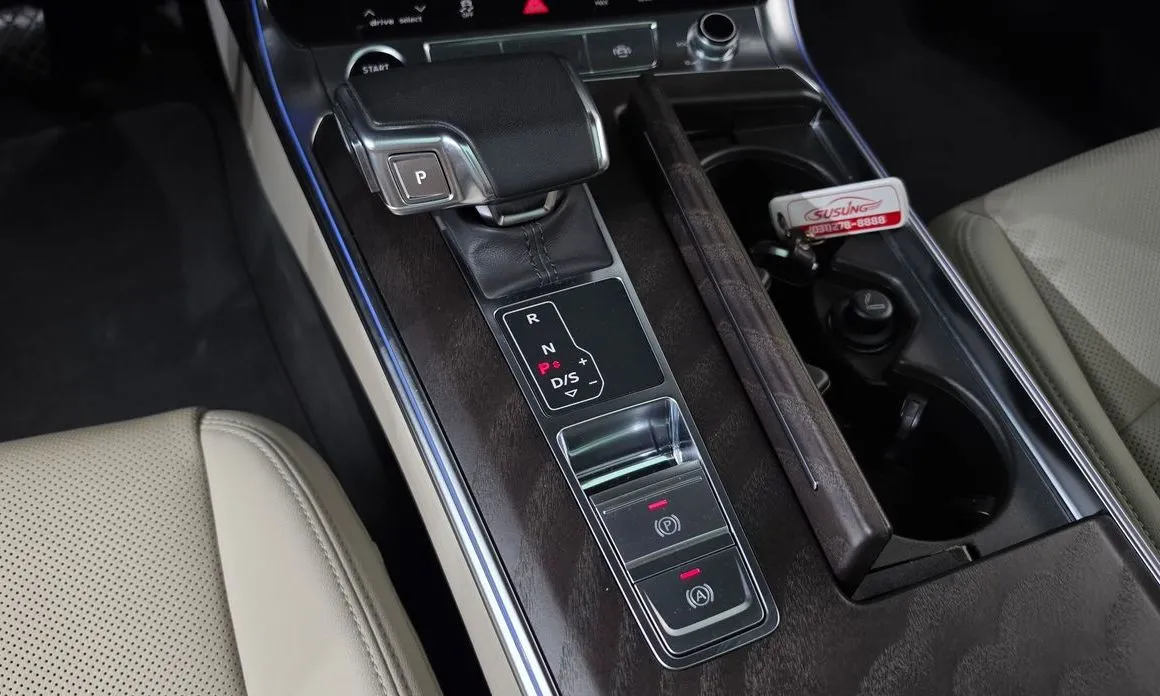 Audi A6 — фото 8