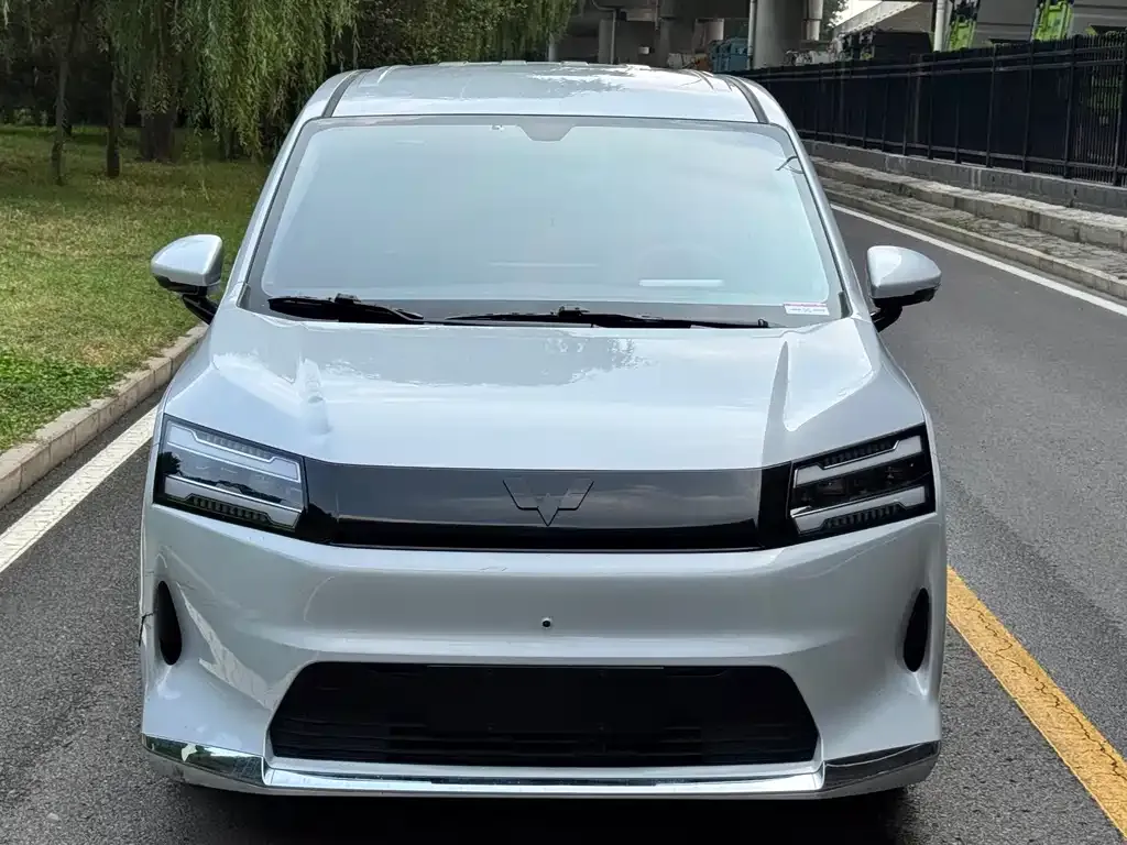 Wuling Xingguang 730 New Energy — фото 7