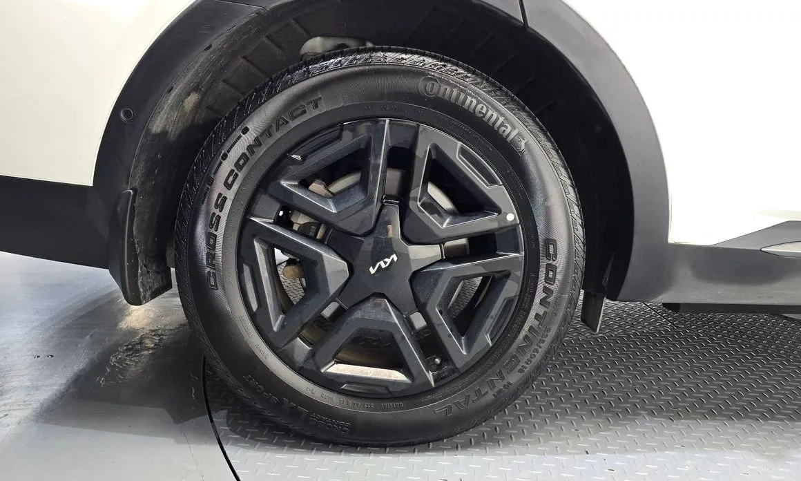 Kia Sorento — фото 6