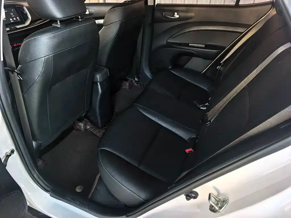 Kia KX1 — фото 2