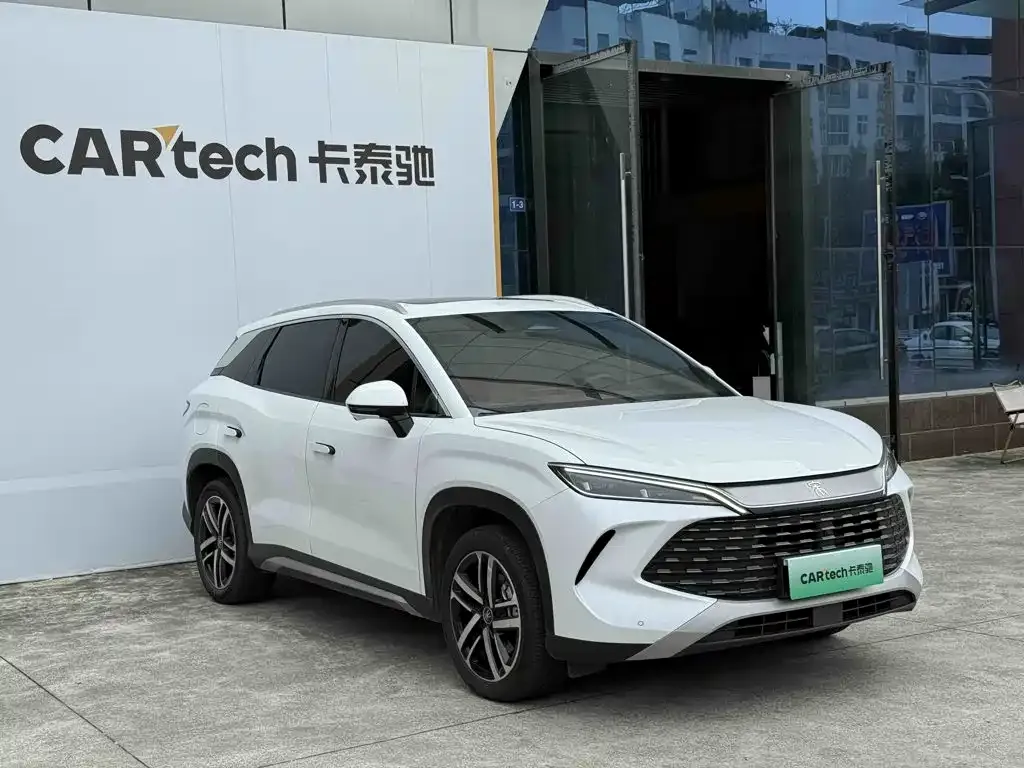 BYD L DM-i — фото 2