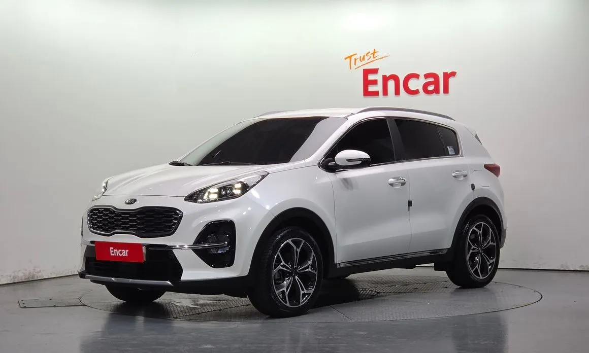 Kia Sportage — фото 1